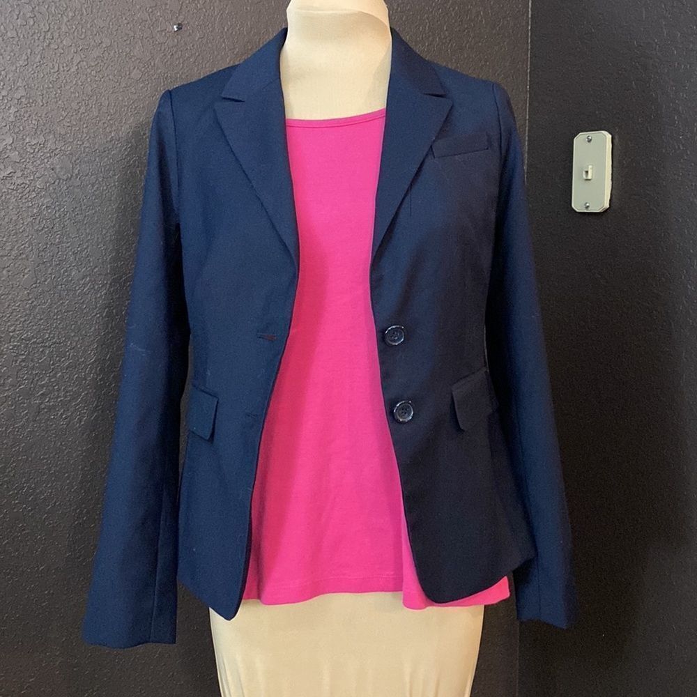 THE‎ Limited Collection navy button front blazer suit jacket